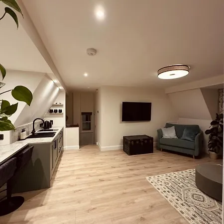 Courtyard Apartment Ballymore